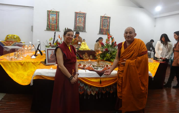 Inauguración Tour de las reliquias del buda visitan a Uniagraria en Colombia