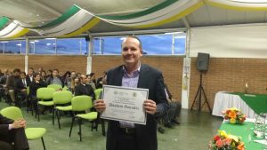 UNIAGRARIA premia la labor de dos docentes del Programa de Ingeniería Industrial