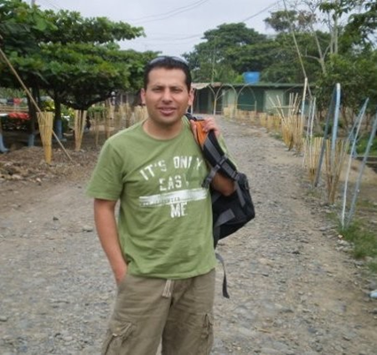 La Escuela, el Palenque y la Maloca desde el territorio rural