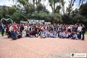Uniagraria Impulsa la Educación Regional con Evaluación de Proyectos y Acompañamiento Académico