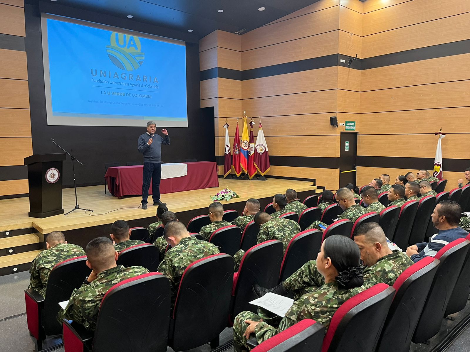 Sensibilización en el Comando de Ingenieros Militares: Uniagraria y las FF.MM. unen fuerzas