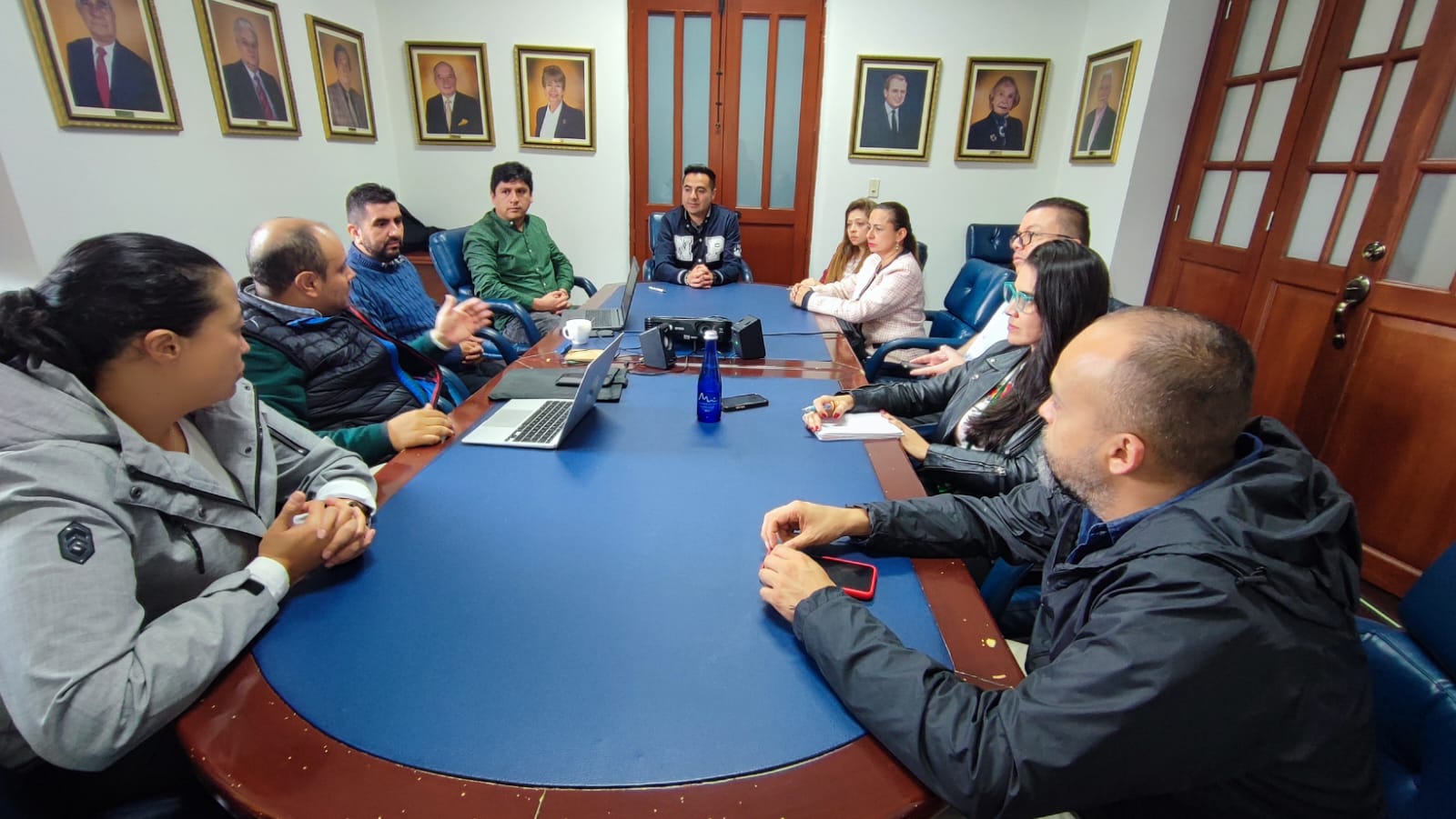 La Facultad de Ciencias de la Educación fortalece su presencia territorial con visita a la sede de Facatativá