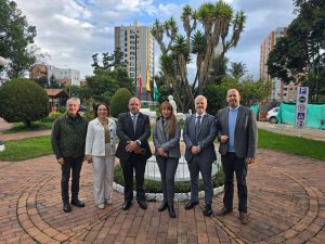 UNIAGRARIA fortalece lazos internacionales con la visita de representantes de Florida Global University