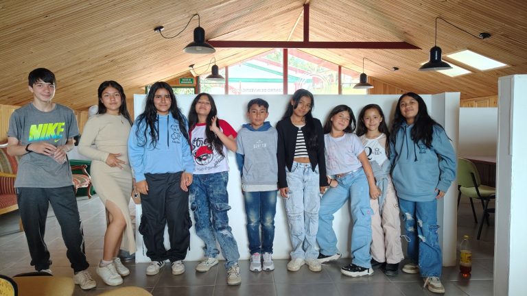 UNIAGRARIA fortalece lazos con la comunidad de Anolaima a través de su espacio “¡Sábados de Peli!”