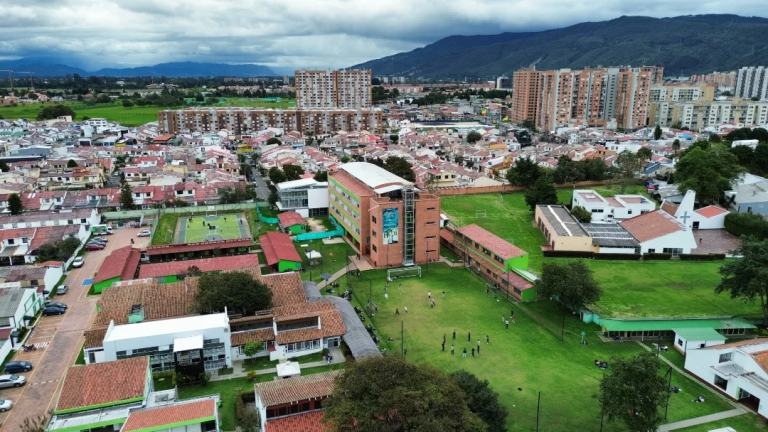 ¿Interesado en estudiar veterinaria?, no se pierda las diferentes becas que ofrece UNIAGRARIA
