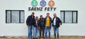 Estudiantes de posgrado de UNIAGRARIA realizaron visita técnica al Centro de Innovación y Desarrollo de Sáenz Fety